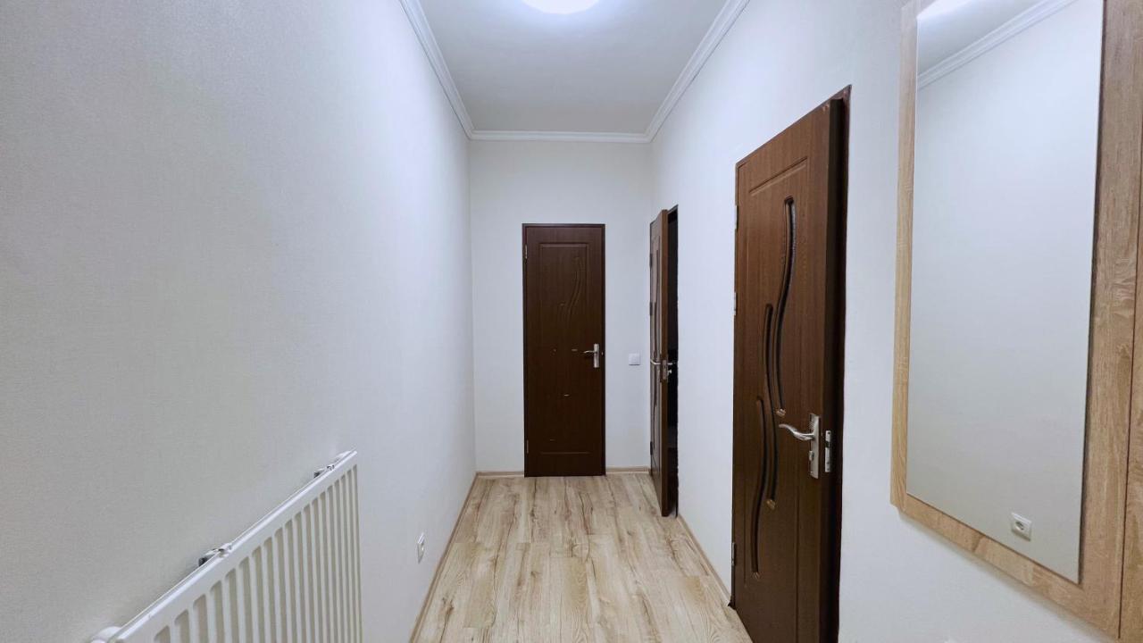 Cozy Apartment In تشيسيناو المظهر الخارجي الصورة